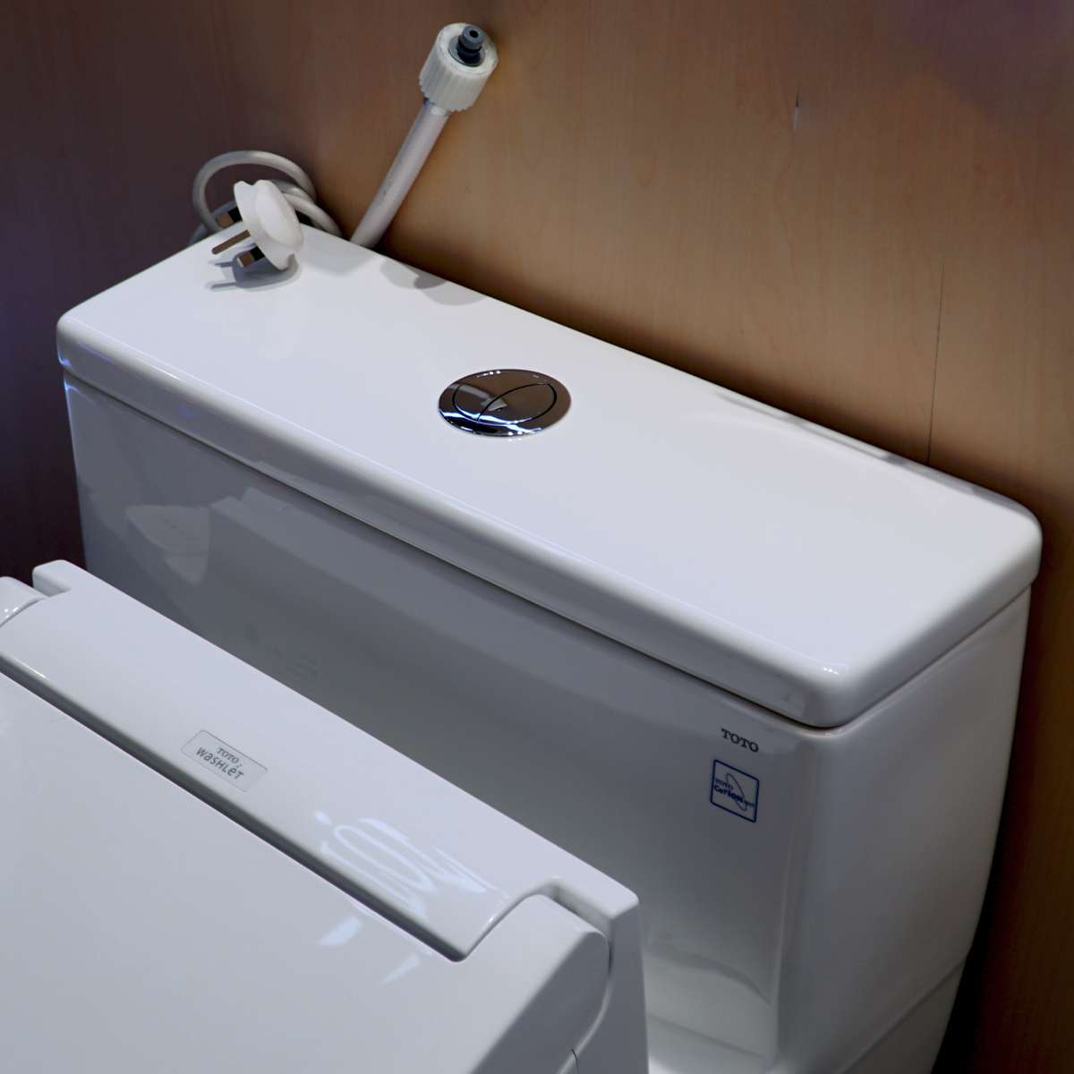 Bồn cầu 1 khối TOTO MS625DW16 nắp rửa điện tử WASHLET C2 TCF23410AAA