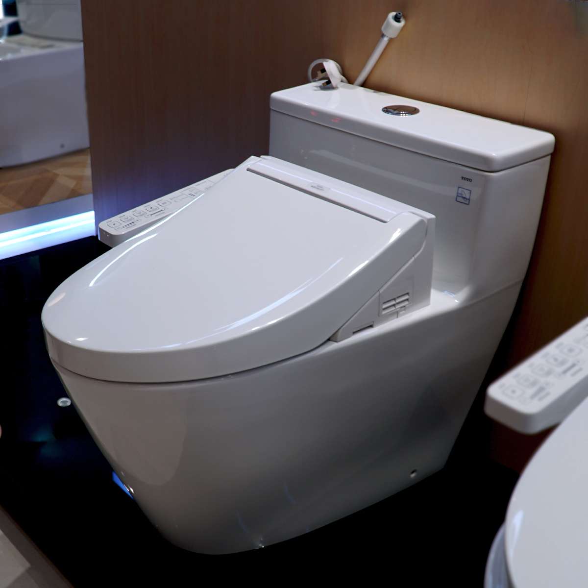 Bồn cầu 1 khối TOTO MS625DW16 nắp rửa điện tử WASHLET C2 TCF23410AAA